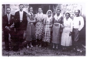 Veronica and Dorothy in the White House with Larry and Athenaios, summer 1938